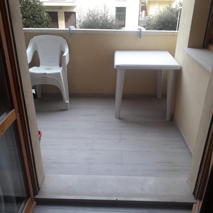 Apartamento Ad Un Passo Dal Mare Porto SantʼElpidio Exterior foto
