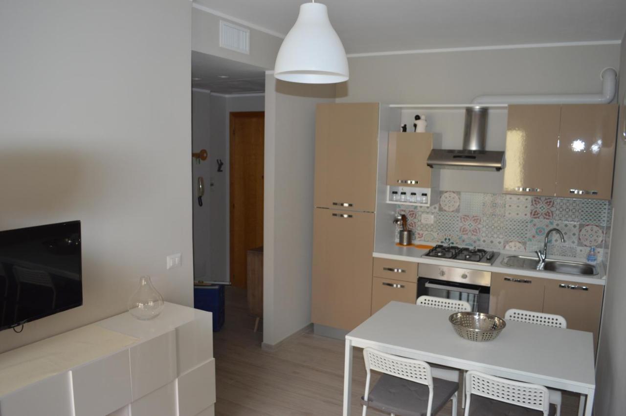 Apartamento Ad Un Passo Dal Mare Porto SantʼElpidio Exterior foto
